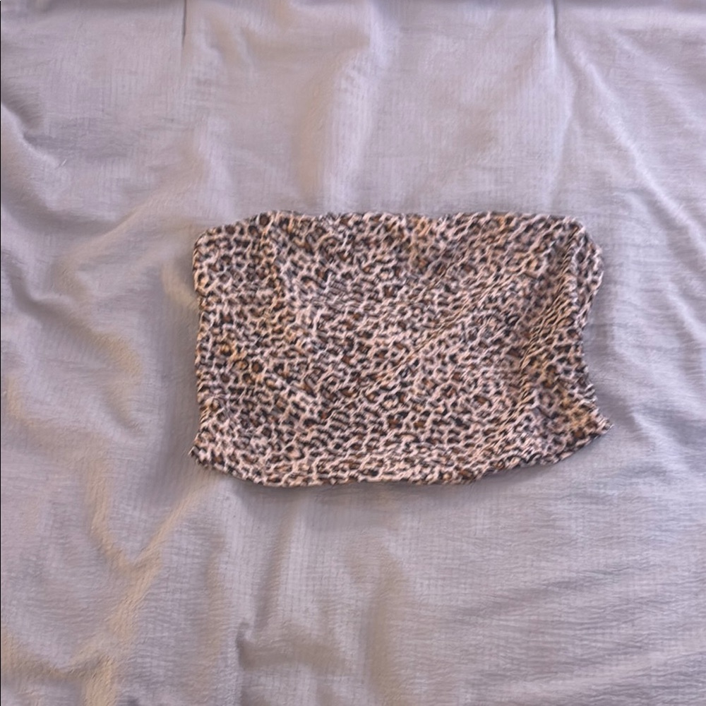 SHEIN Leopard Print Crop Top